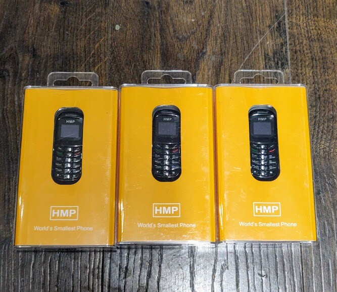 HMP MINI MOBILE PHONE UNLOCKED TO ALL NETWORKS BRAND NEW in