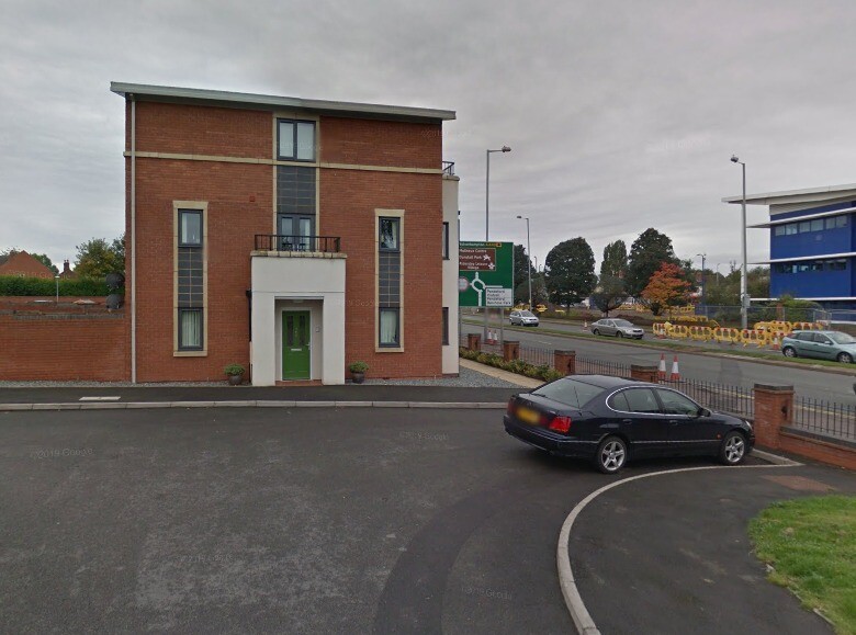 CALLING ALL INVESTORS, FULLY FURNISHED 4 BEDROOM NEW BUILD HOUSE