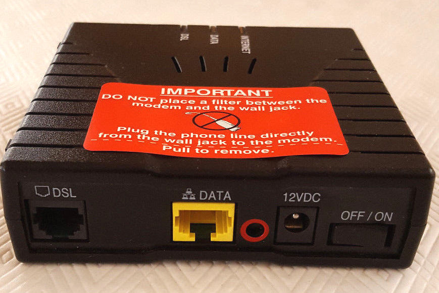 Westell ADSL2+ Modem 6100F (F90-610015-06) with charger and cables!