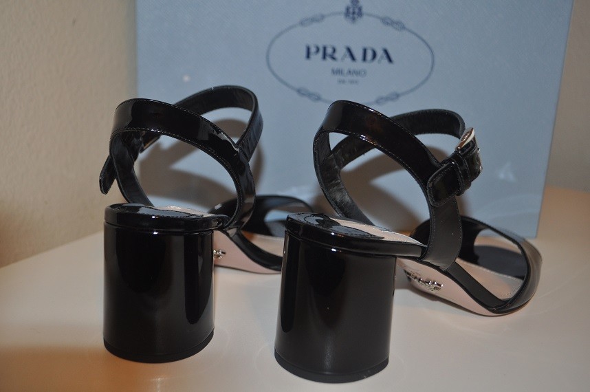 Pre-owned Prada Round Heel Ankle Strap Slingback Sandal Shoe 36 - 5.5 Black Patent