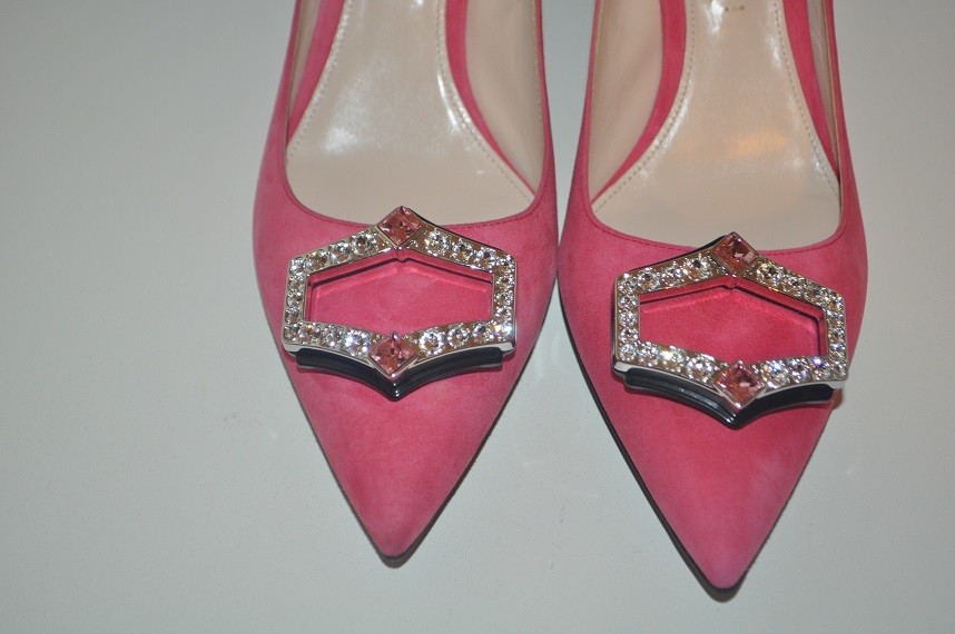 Pre-owned Prada $950+  Crystal Brooch Pointy Toe Pump 65 Heel Shoe Pink Suede 38.5 - 8