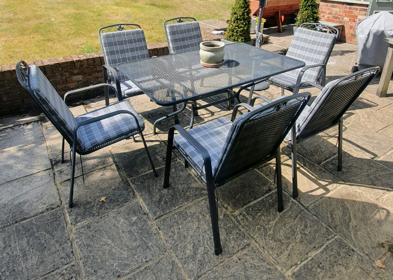 Royal Garden Savoy 6 Seater Garden Furniture Set with cushions in
