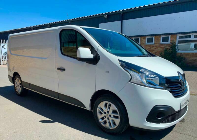 2016 Renault Trafic LL29 ENERGY dCi 125 Sport Nav Van PANEL VAN Diesel