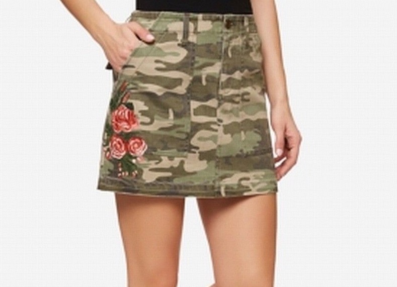 NEW Sanctuary Safari Camo Green Floral Roses Embroidered Mini Skirt Size 25