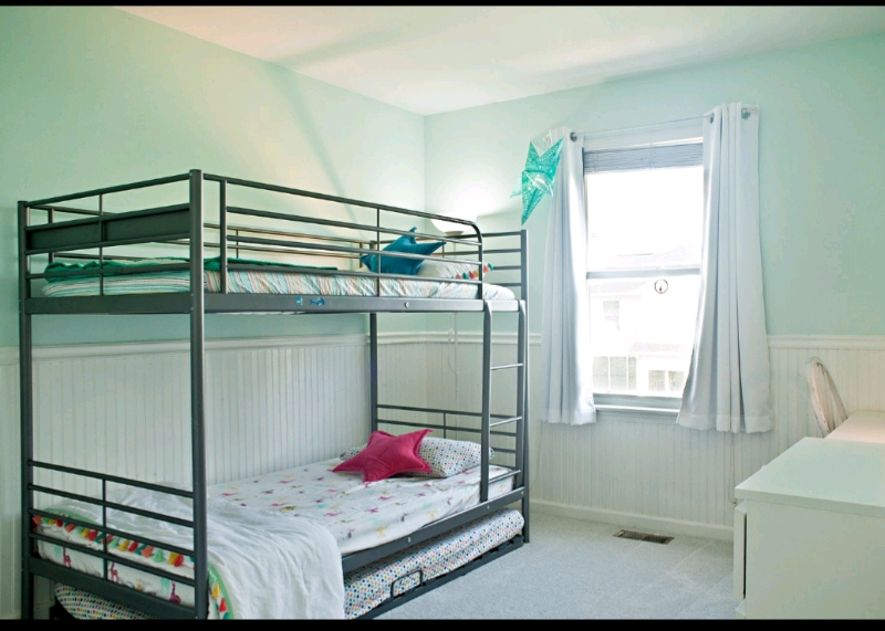 Kingsize Bed Frame In Kelvinbridge Glasgow Gumtree