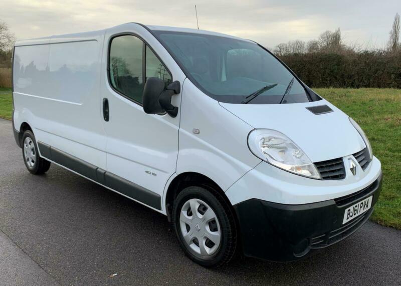 Renault trafic фото