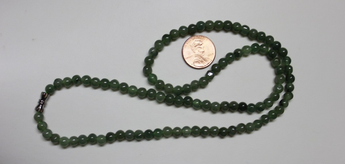 100% Natural Untreated Grade "A" Beautiful Green Jadeite Bead Necklace 5.6mm 20" 100% Natural Untreated Grade "A" Beautiful Green Jadeite Bead Necklace 5.6mm 20"