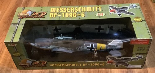 21センチュリートイズ　1/18  MESSERSCHMITT BF-109G6 Amazon.co.jp: 21センチュリートイズ 1/18 MEERSCHMITT BF-109G6