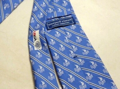 VINEYARD VINES  MEN'S TIE 100% SILK Made in USA 2015 US OPEN  CHAMBERS BAY BLUE