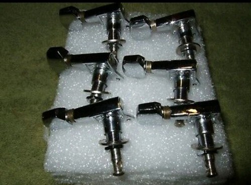 Guitar Tuners from Burns Cobra- tuning tuner pegs, bass side machine heads