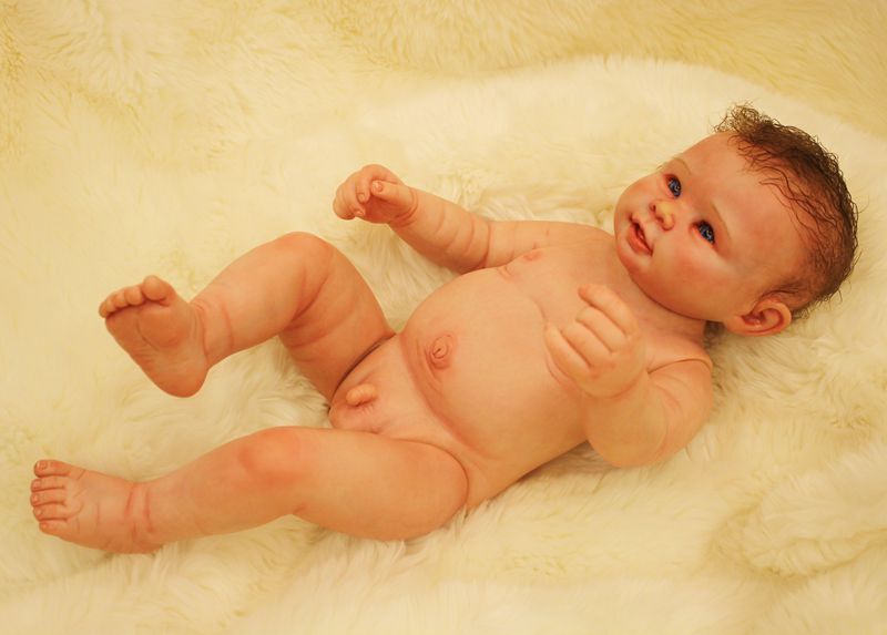 картина писающий мальчик. малыши голопопики. скульптура писающая девочка. памятник писюн. фотку писюна девушки.