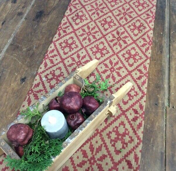 Primitive Colonial Rose Red Short Runner  14