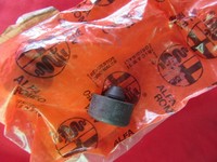 Original Alfa Romeo RZ SZ 75 164 155 Ölfilterbefestigung 60506369 60808079 NEU
