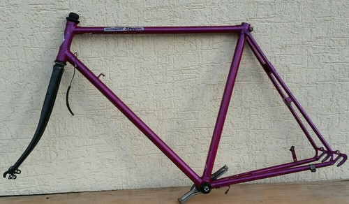 Fahrradrahmen Gabel und Anbauteile für 28 Zoll Sportrad