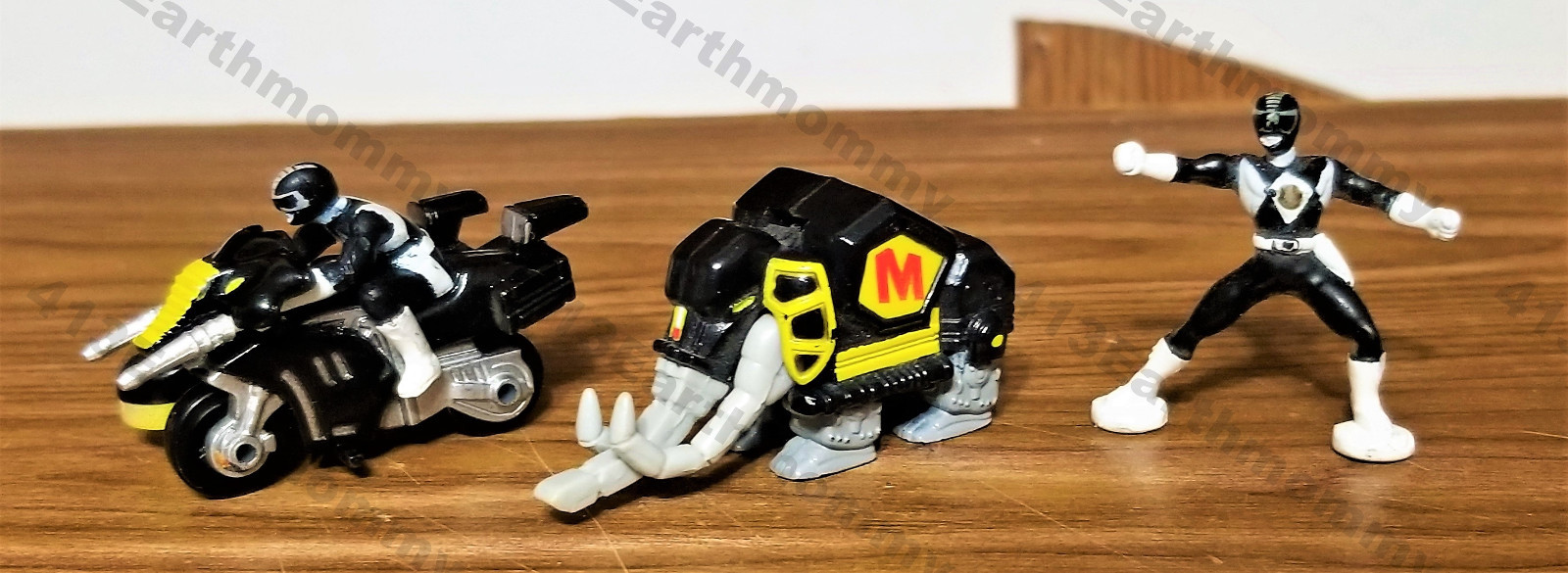 マイクロマシーンズ　パワーレンジャー Mighty Morphin Power Rangers Micro Machines Black Ranger set