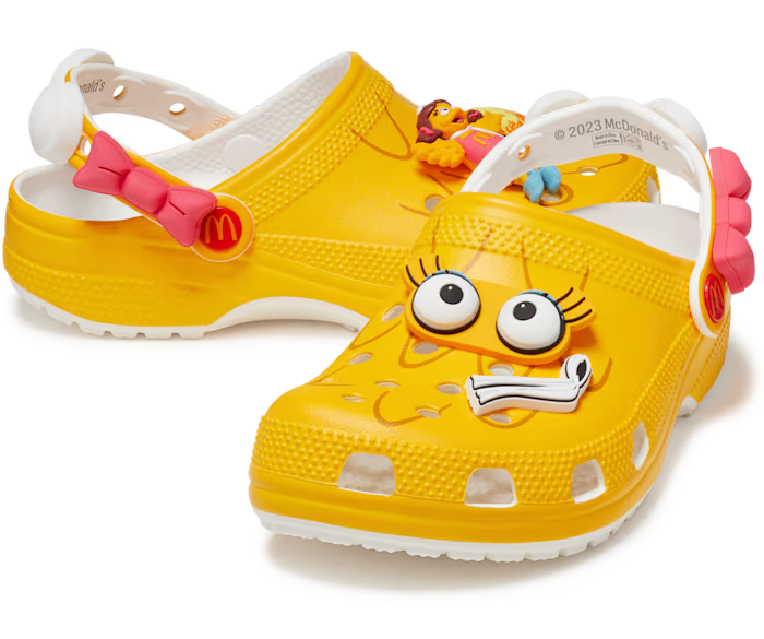 Туфли Mcdonalds X Crocs - Классические сабо McDonalds Birdie желтого цвета, мужские, Размер 11