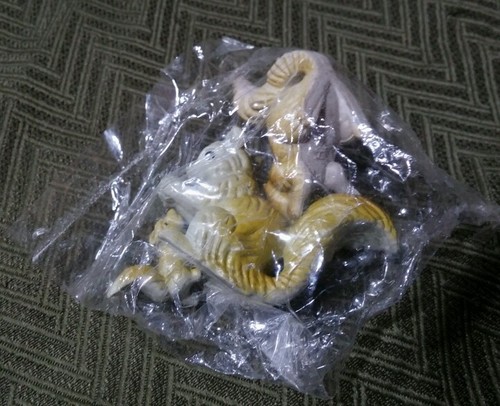 VINTAGE RUBEN'S MINI HAND PAINTED 3PC TERRARIUM PVC FIGURE SET SQUIRREL UNUSED