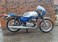 1975 Suzuki T500 PRODUCTION RACER PETROL Manual
