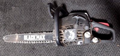Black Max BM3818 38cc 2 Cycle Engine 18 inch Chainsaw