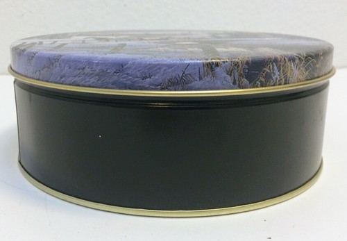 Wild Wings Holiday Sleigh Ride by Sam Timm 2004 Round EMPTY Tin Canister