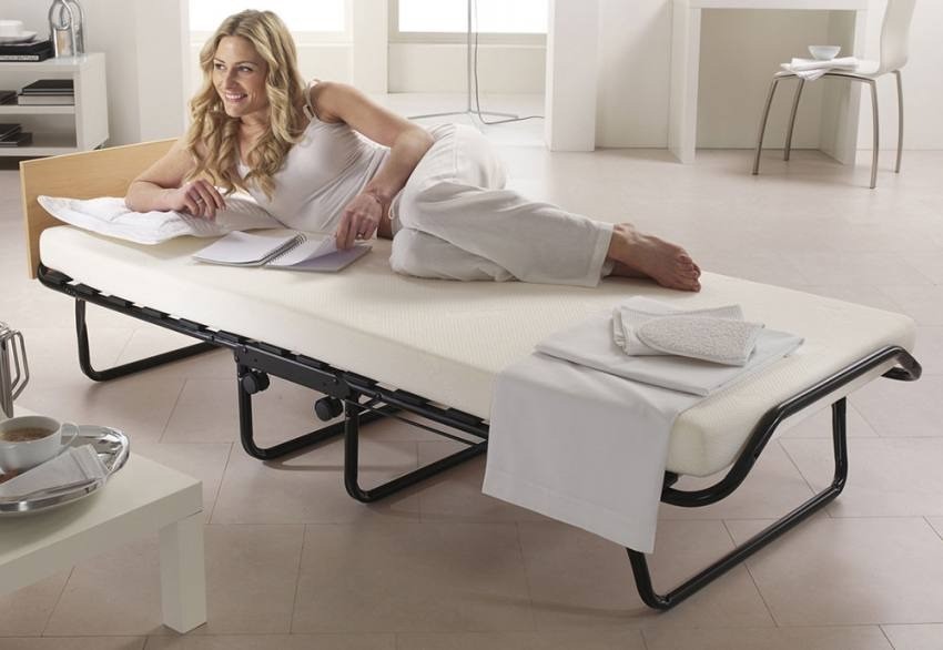 UNUSED JAYBE Impression Single Folding Guest Bed, Memory Foam Mattress
