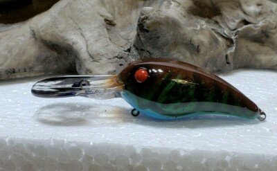 Custom painted 55 rock crawler crankbait (Ice Blue craw 2)