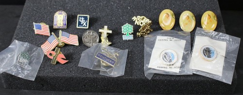 18 Pin Mixed Bag Vintage Lapel type  Collectable Commemorative pins #397
