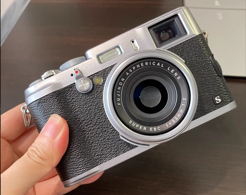 FUJIFILM Fuji X100S 16.3MP Compact Digital Camera English