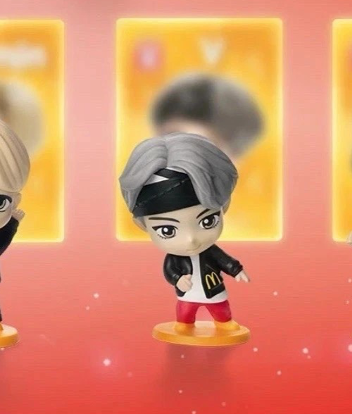 NUMBER NINE ミッキー フィギュア　BTS V テテ テヒョン BTS インザソム フィギュア 版 V テテ テヒョン - メルカリ