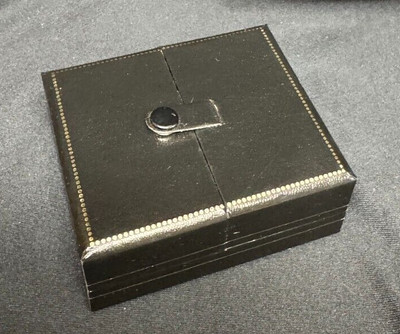 * PRESENTATION Box * Necklace * Leather Look * Nice