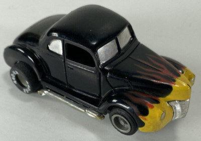 Vintage Tyco HP2  '40 Ford Coupe Black with Flames HO Slot Car Runs see video