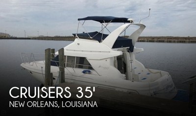 1998 Cruisers Yachts 3585 Flybridge Motoryacht 35 Used