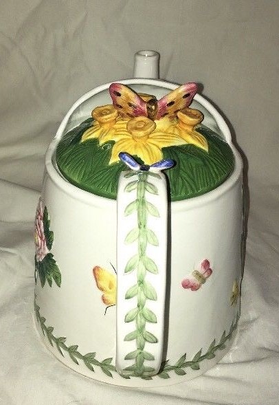 Portmeirion Ceramic Botanic Watering Can Teapot 2.75 pt.