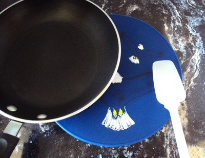 Blue Silicone Soaring Eagles Table Trivet Table Placemat Kitchen Hot Pad