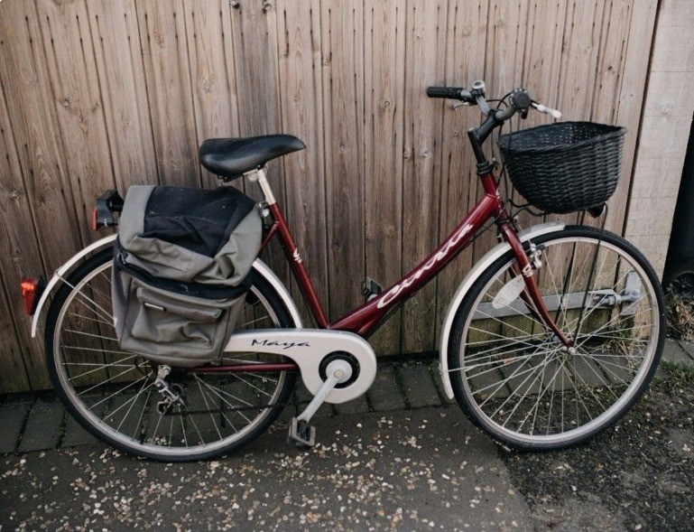 Ladies red/burgundy bicycle with bag included - $ 86