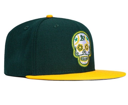 ウェア VINTAGE Oakland Athletics dead stock CAP vintage oakland athletics new era fitted hat cap adult size