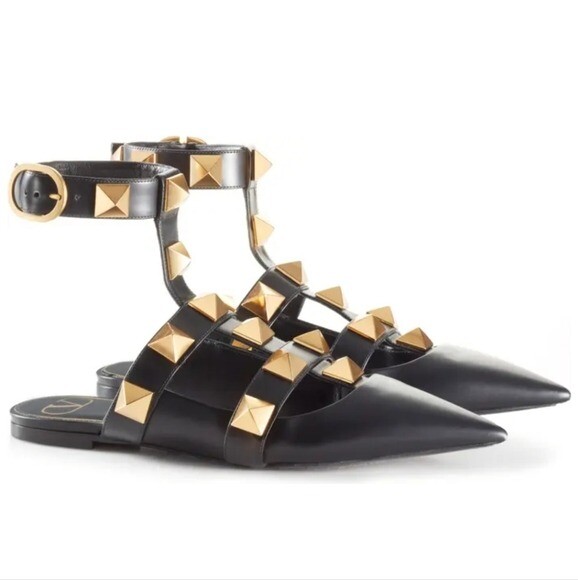 VALENTINO【関税込み＊国内発】Roman Studs ベルベット サンダル $_57.JPG?set_id=8800005007