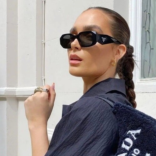 Pre-owned Prada Pr 17ws 1ab5so Black Dark Grey Lens Unisex Sunglasses Authentic In Gray