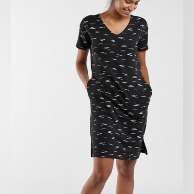 NWT Title Nine Fresh Terry Short Sleeve Dress Pockets In Sandpiper Black Size M