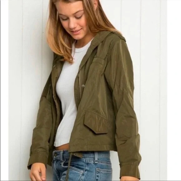 Brandy Melville ジャケット Brandy Melville Black One Size Full Zip Bomber Jacket | eBay