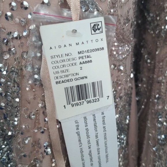 Pre-owned Aidan Mattox Petal Blush Deco Beaded Sequin Formal Evening Maxi Gown In Pink