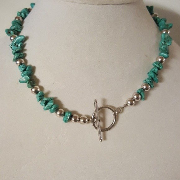 Turquoise Nugget Necklace 9 in Sterling Silver Toggle Clasp