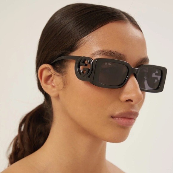 Pre-owned Gucci Gg1325s 001 Black Frame - Grey Lens Women's Sunglasses 54mm Authentic In Gray