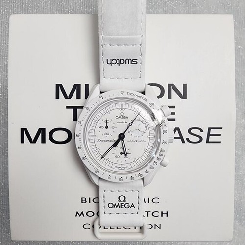 Pre-owned Omega X Swatch Mission To The Moonphase Snoopy White