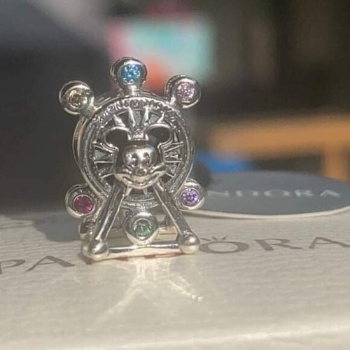 Pandora Disney Mickey Dream charm ディズニー 7501055880532-1.jpg