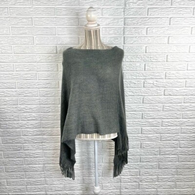 Macchia de Ruggine Grey Ribbed Shawl with Fringe One Size