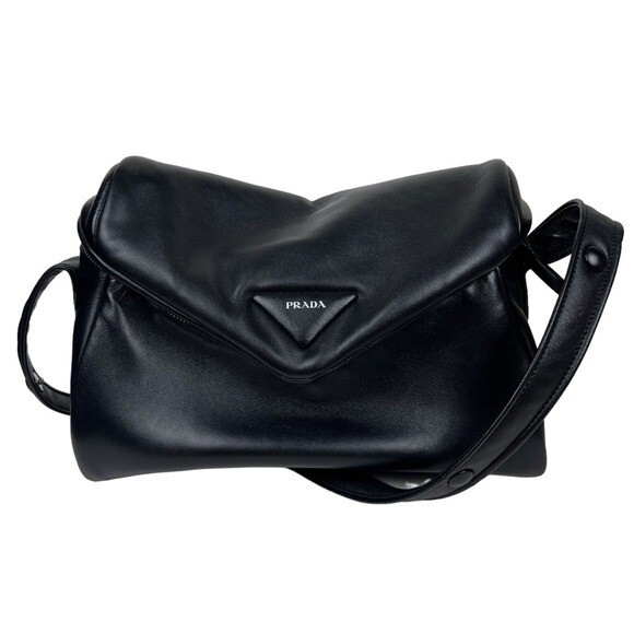 PRADA正規品/送料関税込み SOFT MEDIUM PADDED NAPPA HANDBAG PRADA Medium padded Prada Soft nappa leather bag