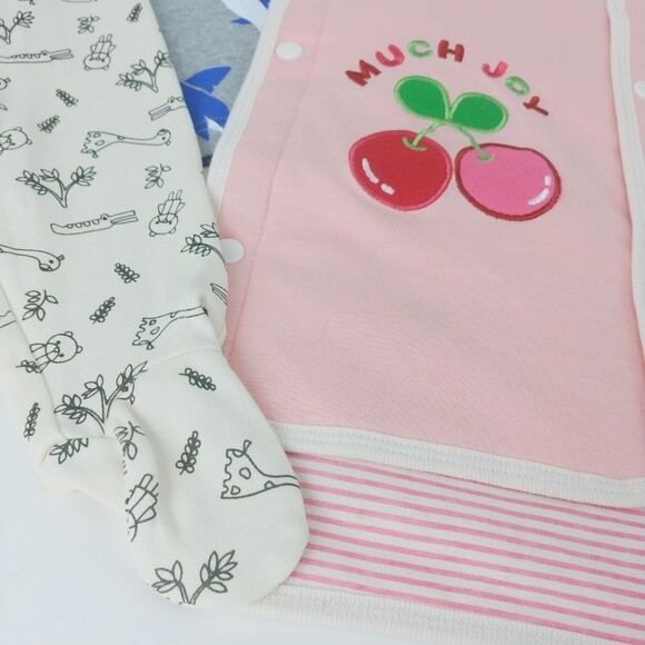 NWT 4pc Lot of Gap Baby Clothes Carters Organic