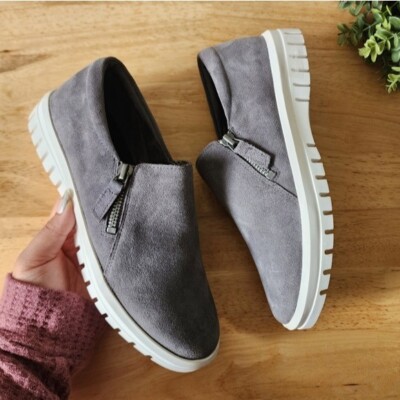 Blondo Waterproof Gray Leather Zip Slip On Sneaker NEW Womens 7.5 Outdoor