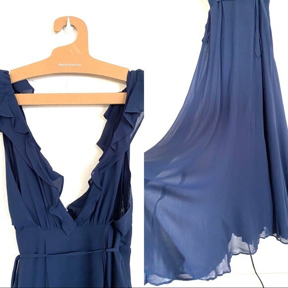 Pre-owned Reformation Peppermint Maxi Dress In Navy Size Xsp In Blue